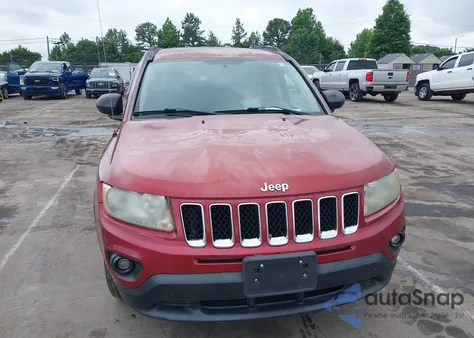 2011 Jeep Compass from USA, damaged, VIN 1J4NF1FB3BD176095